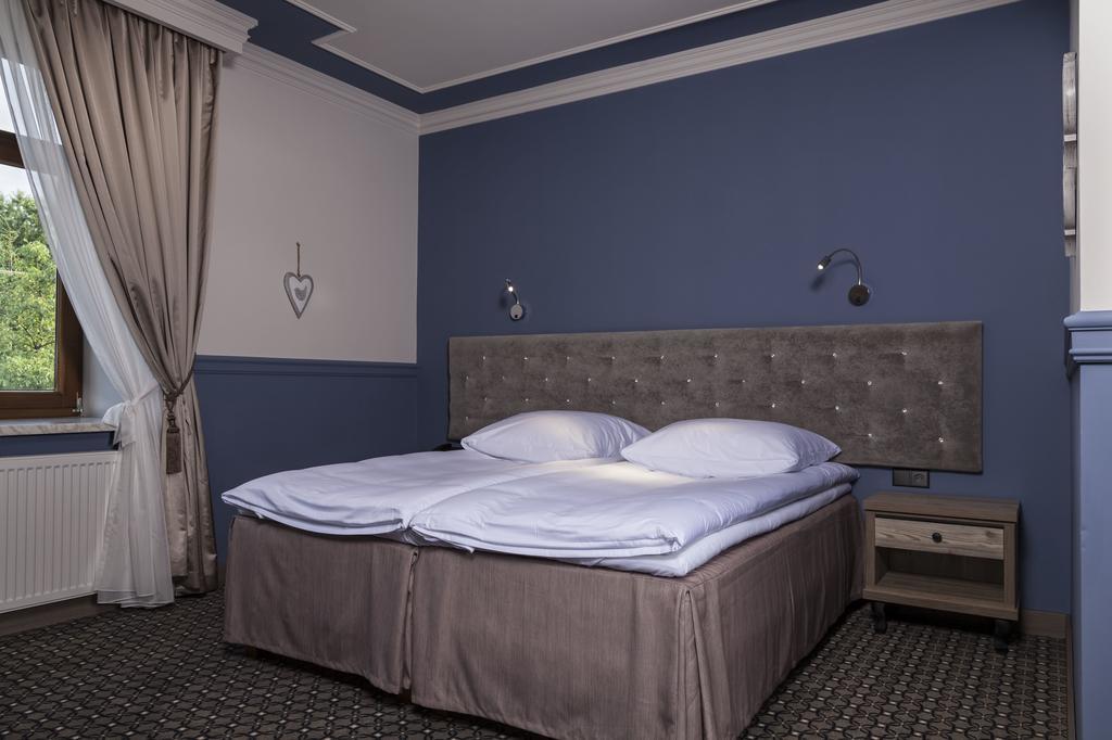 Apartamenty Willa W Dolinie Tarnow Exterior photo